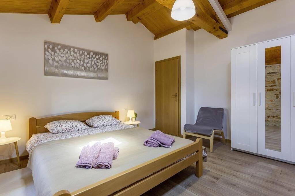 Villa House Kristina **** Burići Esterno foto