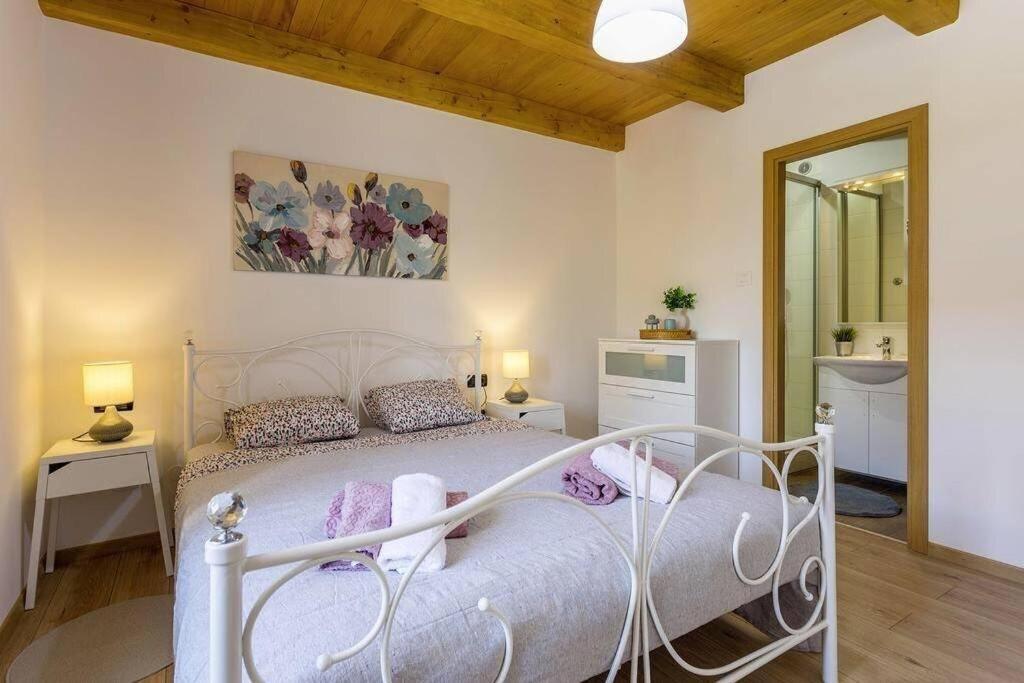 Villa House Kristina **** Burići Esterno foto