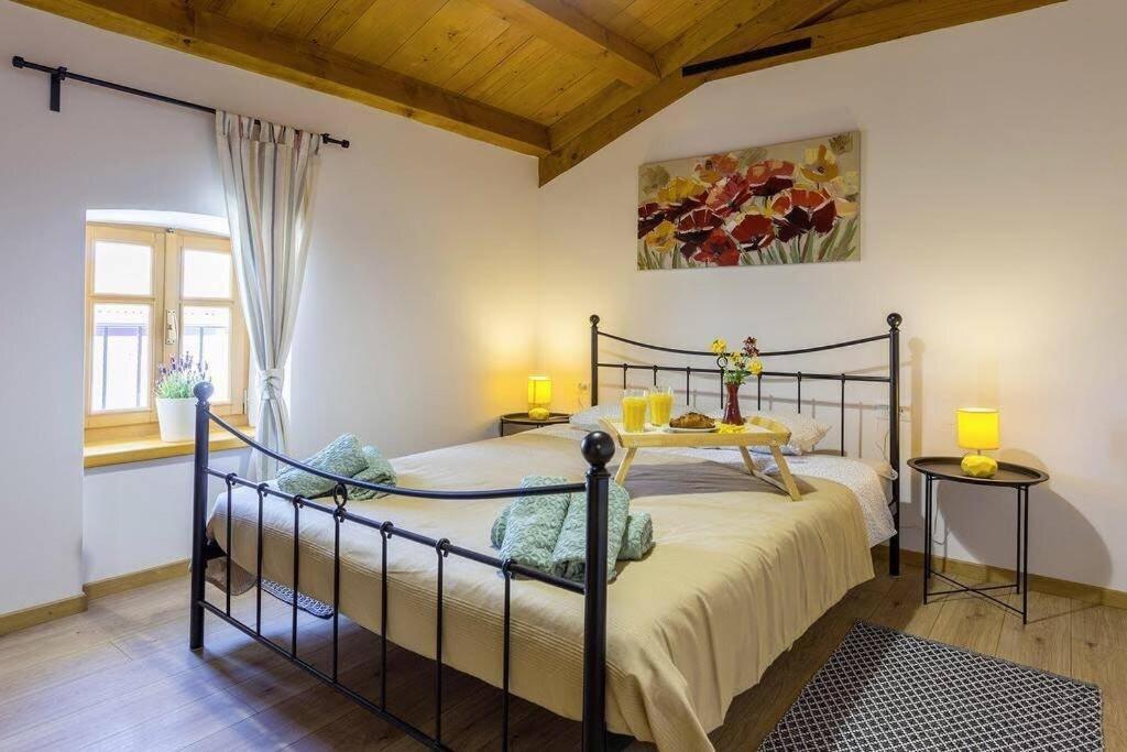 Villa House Kristina **** Burići Esterno foto